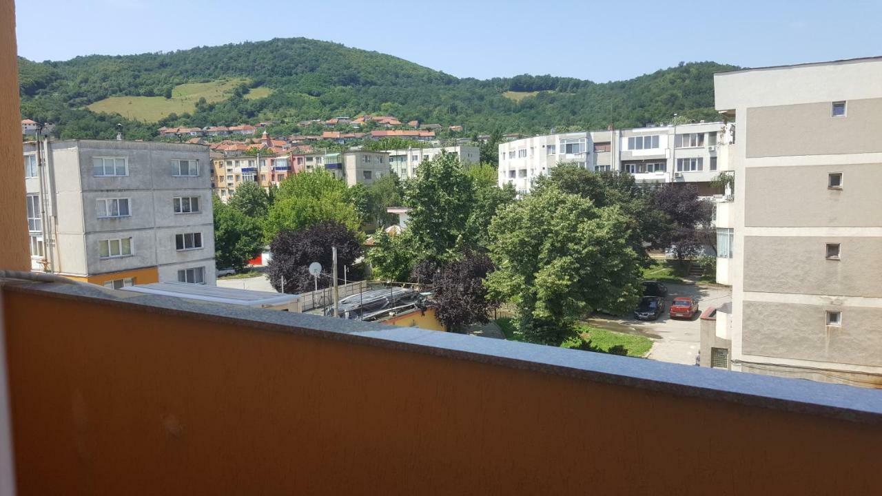 Apartament Apartament Victory Orszowa Zewnętrze zdjęcie