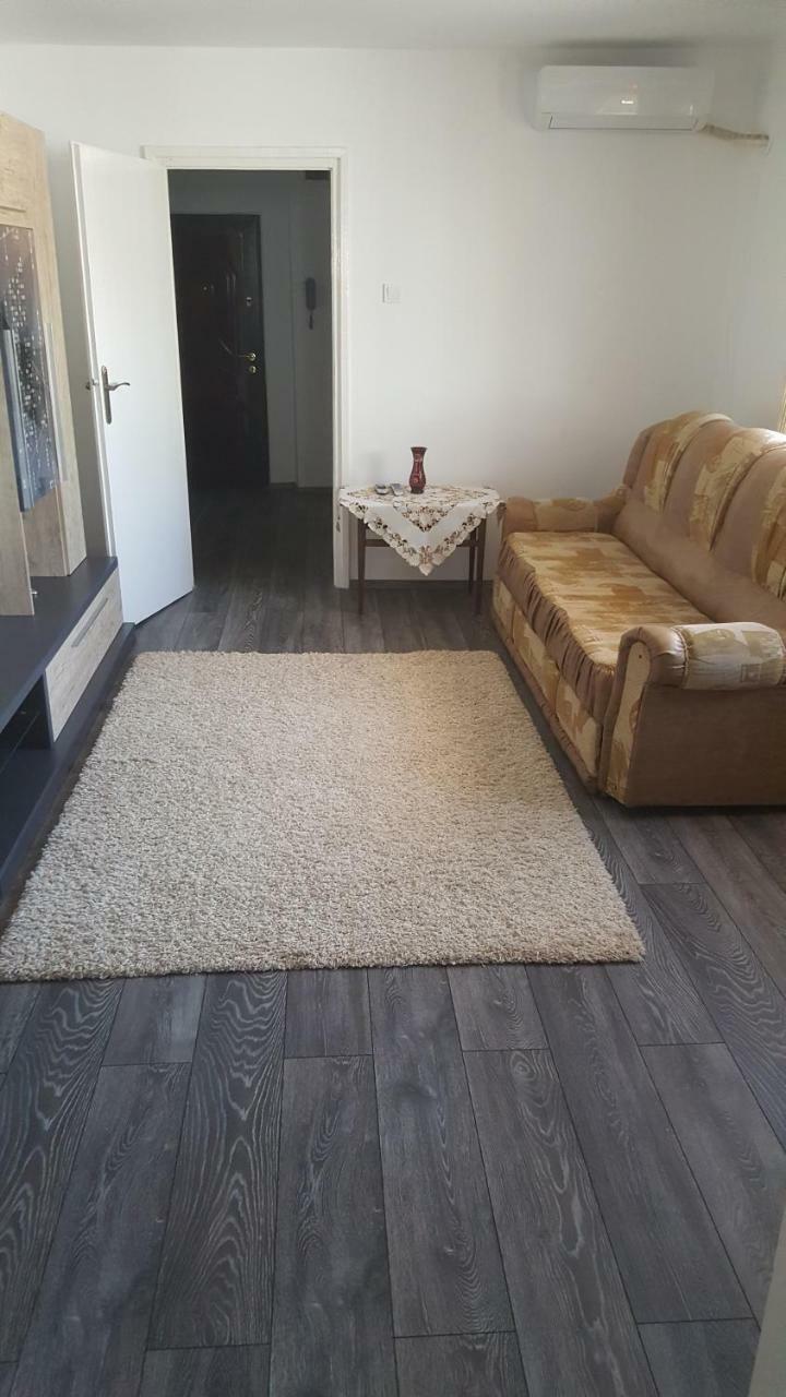 Apartament Apartament Victory Orszowa Zewnętrze zdjęcie